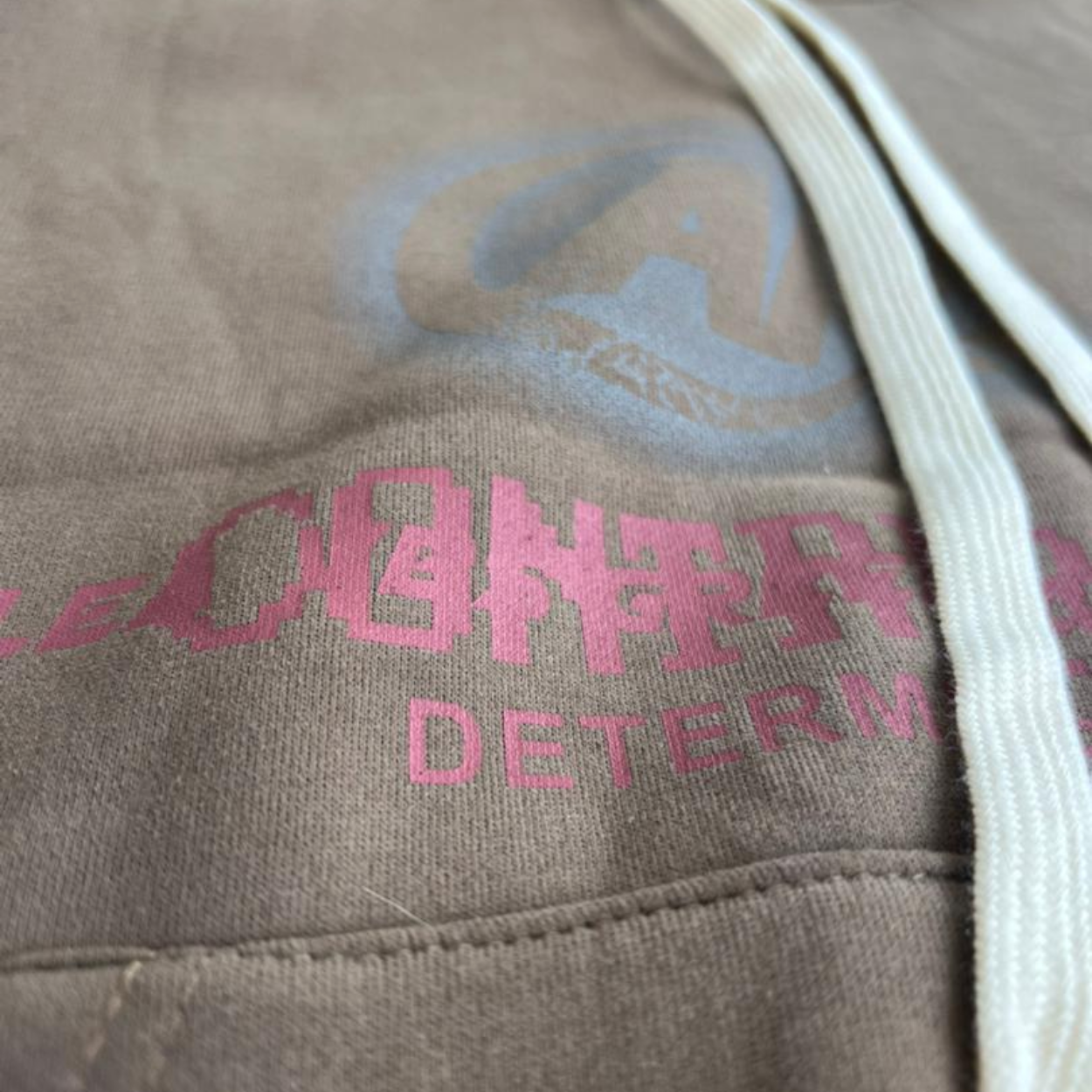 تصویر  هودی پسرانه دورس مدل AR از10 تا 19سال