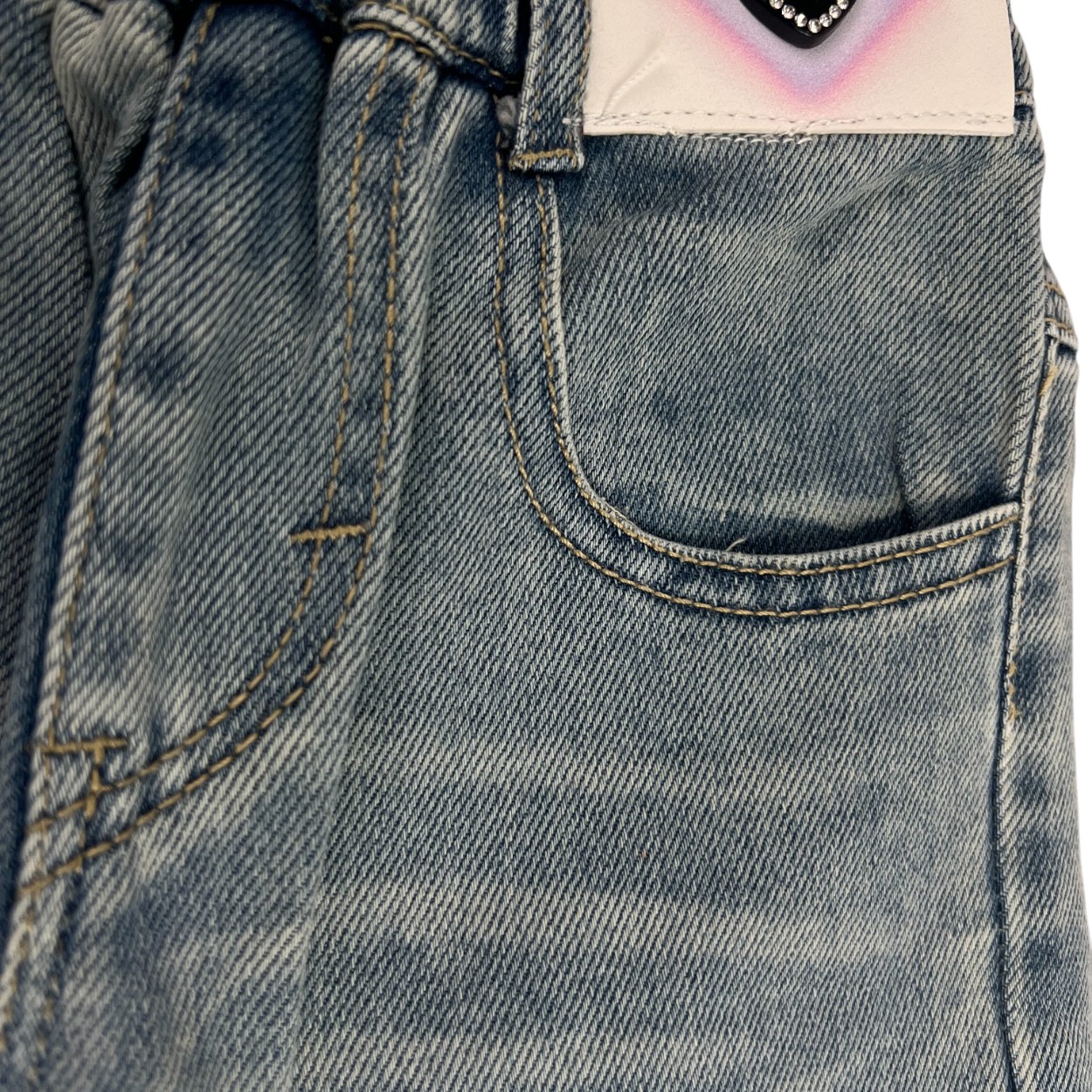 تصویر  شلوار دخترانه جین بگ مدل قلبی قد شلوار از 22 تا 26